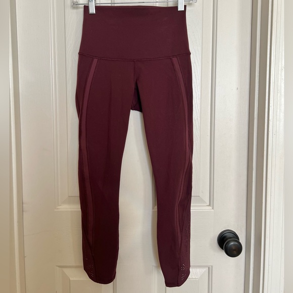 RARE! Lululemon 🍋 Wunder Under Pant Hi-Rise Laser Cut Size 4 - Picture 3 of 10